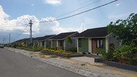 Kementerian PUPR berharap dukungan dari pemerintah provinsi dan pemerintah kabupaten/kota untuk pelaksanaan pembangunan Huntap. Salah satunya dengan penetapan lokasi serta pendataan penerima bantuan.