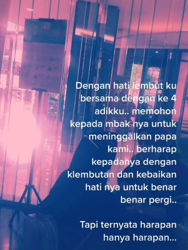 Beredar video viral, seorang anak memergoki ayahnya jalan bersama pelakor.
