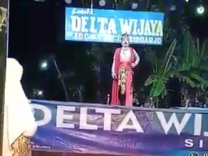 Detik-detik Meninggalnya Seniman Ludruk Cak Mukadi yang Jatuh Saat Pentas