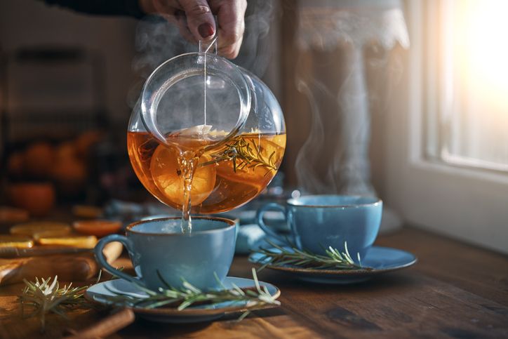 Cara memanfaatkan teh celup bekas