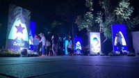 Hadir dengan logo yang kuat dan modern dengan satu warna biru laut yang terinspirasi dari segarnya angin semilir lautan sebagai simbol keramahan, relaksasi dan kegembiraan.