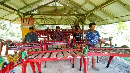 Kelompok seni musik jegog Jaka Giri Suara, dari Dusun Sari Kuning, Desa Tukadaya, Kecamatan Melaya, Kabupaten Jembrana, Bali, Minggu (24/7/2022).