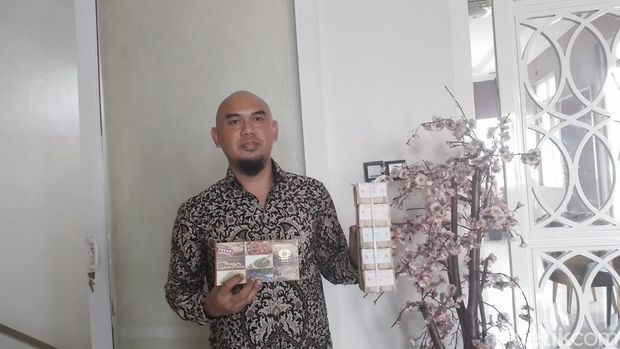 Mochi Lampion oleh-oleh khas Sukabumi.