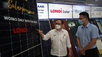 Perusahaan penyedia jasa solusi sistem pembangkit listrik tenaga surya (PLTS) atap nasional, Utomo SolaRUV, resmi menjadi mitra distributor panel surya LONGi. Dengan kemitraan tersebut, turut membantu kontraktor Pemasang PLTS atap memiliki akses pasar dengan teknologi kelas dunia.