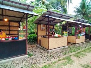 Asyik! Di Dusun Senja Jembrana Bisa Cicip Jajanan Bali Tiap Weekend
