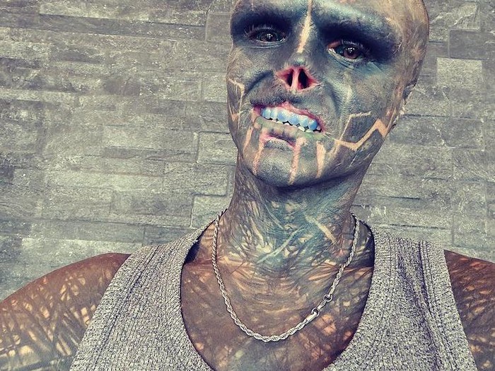 Potret Black Alien yang Viral di IG, Belum Selesai Transformasi