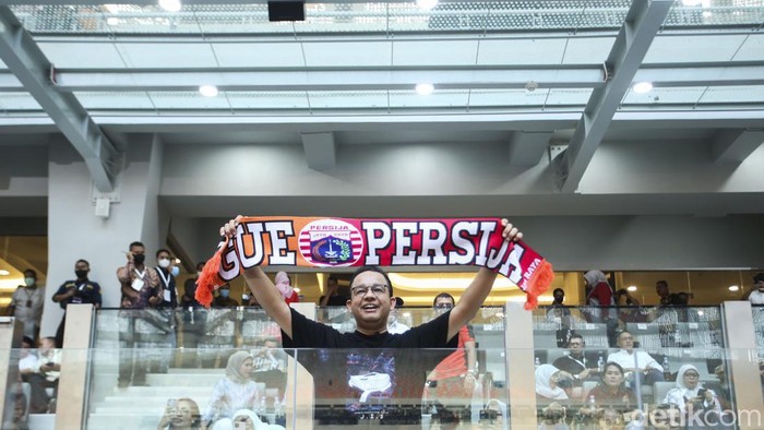 Potret Gemerlap Grand Launching JIS Begini suasana acara grand launching JIS, Jakarta, Minggu (24/7/2022). Dalam acara ini Anies resmi memberikan stadion kepada The Jakmania dan warga Jakarta.