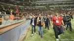 Melihat Lagi Gaya Kasual Anies Saat Meresmikan JIS