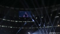 Anies menyatakan dirinya resmi menyerahkan JIS kepada para The Jakmania. Sontak pernyataan Anies disambut sorakan suporter Macan Kemayoran itu.