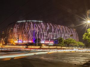 Gema Azan Berkumandang di JIS, Suasana Hening & Khidmat