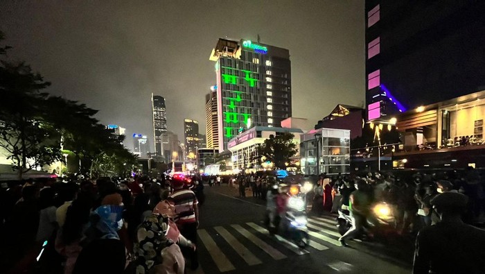 Suasana Citayam Fashion Week malam ini