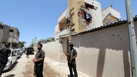 Bentrokan Tripoli terjadi antara dua kelompok bersenjata dengan pengaruh besar di barat negara yang dilanda perang yaitu pasukan Al-Radaa dan Brigade Revolusioner Tripoli.