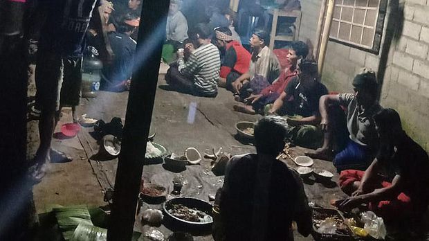 Suasana di rumah duka almarhum Ketut EY di Banjar Dinas Sanggem, Desa Sangkan Gunung