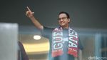 Melihat Lagi Gaya Kasual Anies Saat Meresmikan JIS