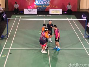 Pakai Raket Tenis Lawan Trig3rr dan Denny Cagur, Taufik Hidayat Menang