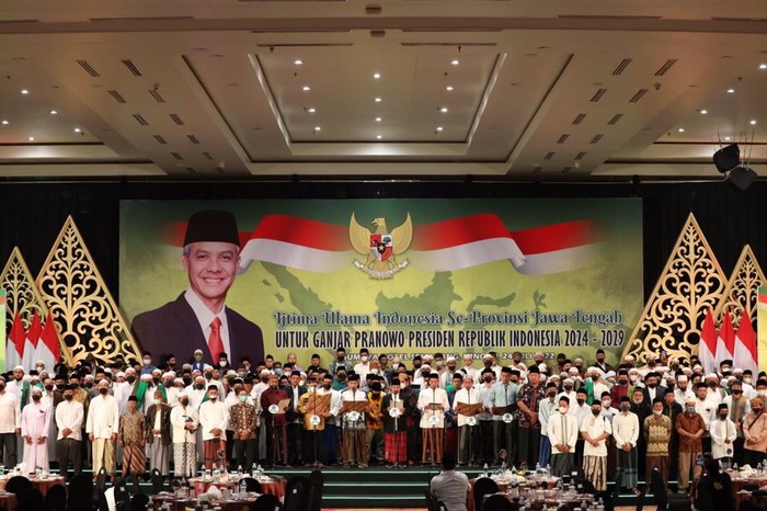 Ulama Se-Jateng Dukung Ganjar Jadi Presiden 2024