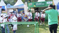 Dalam acara yang digelar Kementerian Pemberdayaan Perempuan dan Perlindungan Anak (KemenPPPA) Republik Indonesia, Milo turut menghadirkan berbagai kegiatan menarik, seperti Kelas Nutrisi, Dongeng Nutrisi, Permainan Tendangan Penalti, serta pembagian produk Milo.