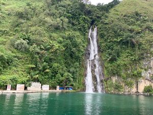 Yuk Lihat Keindahan Air Terjun Situmurun di Danau Toba