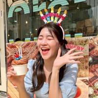 Kepada Wolipop Amelia juga mengungkapkan jika awalnya ia hanya iseng mengikuti tes masuk Universitas Kyung Sung karena sangat menyukai drama Korea. Tak disangka, wanita kelahiran 1 Desember 1991 itu rupanya diterima. Foto: Instagram/@amelia_tantono