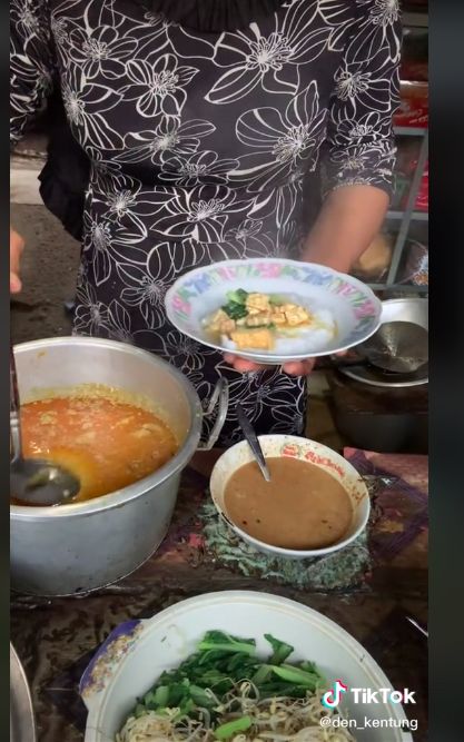 Bubur harga Rp 1.000
