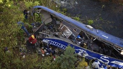 Begini Kondisi Bus yang Masuk Jurang di Kenya dan Tewaskan 21 Orang