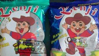 Identik dengan foto koboi di bagian kemasannya, ada camilan Kenji yang tak kalah terkenal. Harganya yang hanya dibanderol Rp 500 seringkali memberikan hadiah uang dan membuat anak-anak ketagihan. Foto: Istimewa/Instagram/Twitter