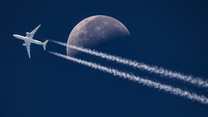 Contrail pesawat