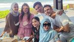 Intip Keseruan Baim Wong dan Paula Saat Makan Bareng Selebriti