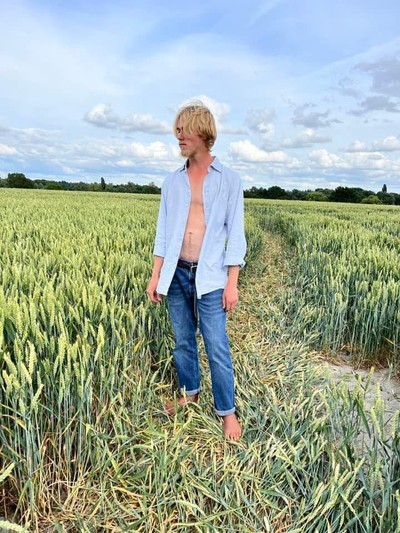 George Woodville. Foto: Facebook/The Barefoot Guy, Instagram/@georgewoodville George Woodville. Foto: Facebook/The Barefoot Guy, Instagram/@georgewoodville