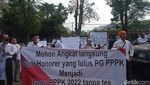 Guru Honorer di Jabar Menanti Kabar Kepastian Mengajar