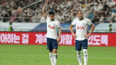 Son dan Kane Hobi Banget Jebol Gawang Southampton