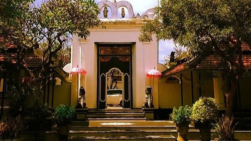 Ilustrasi Puri Kanginan Buleleng - Simak daftar nama-nama puri atau kerajaan di Bali.