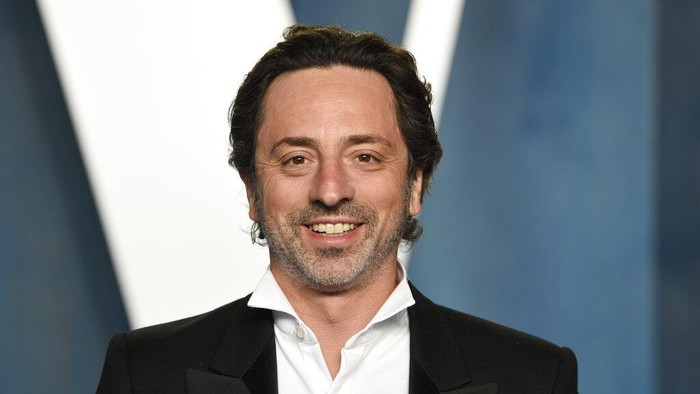 Sergey Brin arrives at the Vanity Fair Oscar Party on Sunday, March 27, 2022, at the Wallis Annenberg Center for the Performing Arts in Beverly Hills, Calif. (Photo by Evan Agostini/Invision/AP)