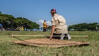Guna melestarikan layangan Kaghati Kolope, pemerintah kabupaten Muna bekerja sama dengan Kementerian Pariwisata dan Ekonomi Kreatif menggelar festival Kaghati Kolope.