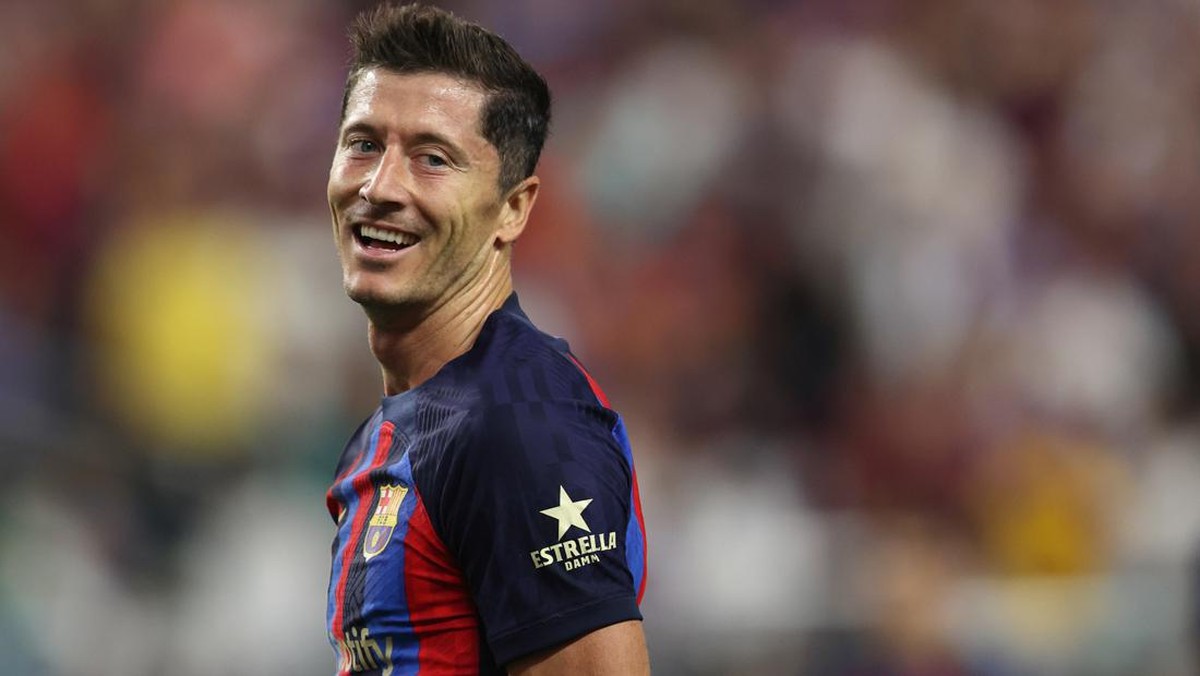 Robert Lewandowski sudah tampil membela Barcelona. (Foto: Getty Images/James Williamson - AMA)