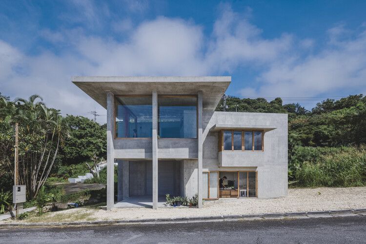 Contoh desain rumah minimalis.