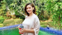 Seali Syah merupakan istri dari Brigjen Pol Hendra Kurniawan. (Foto: dok. Instagram @sealisyah) 