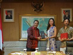 Kala Sergey Brin dan Istri yang Diduga Selingkuh Sambangi Jakarta