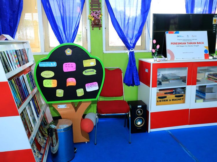 Taman Baca untuk Tingkatkan Minat Anak-anak Banda Neira