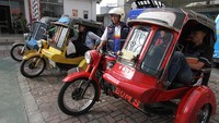 Jenis BSA yang ada yakni M21 sampai dengan B31 mulai dari 350 cc sampai dengan 500 cc. Jenis itu diproduksi dari tahun 1940 sampai 1956.