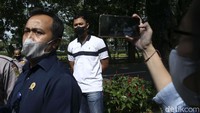 Meski begitu, belum dijelaskan secara detail terkait maksud pemanggilan semua ajudan Ferdy Sambo tersebut.