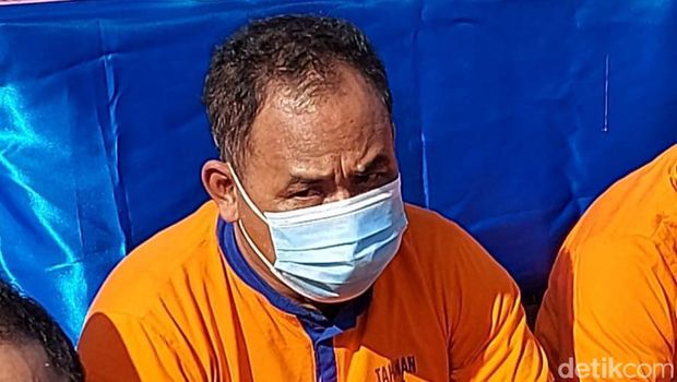 Bandar sabu menyasar remaja di Gresik diringkus. Hampir 100 poket sabu diamankan