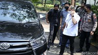 Pemanggilan tersebut dalam rangka permintaan keterangan terkait kasus baku tembak antara Bahrada E dengan Brigadir Nofriyansah Yoshua Hutabarat atau Brigadir J.