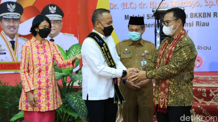 BKKBN mendukung PTPN V atasi stunting di Riau.