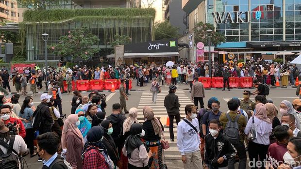 Citayam Fashion Week (Rakha Arlyanto Dharmawan/detikcom)