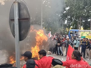 Demo Tolak RKUHP di Probolinggo Ricuh, 2 Mahasiswa Diamankan Polisi
