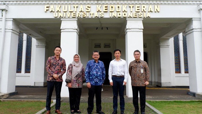 Pengembangan vaksin mRNA melalui teknologi transfer PT Etana Biotechnologies Indonesia, Abogen dan FKUI itu diharapkan bisa memacu anak bangsa menghasilkan karya dengan platform mRNA.
