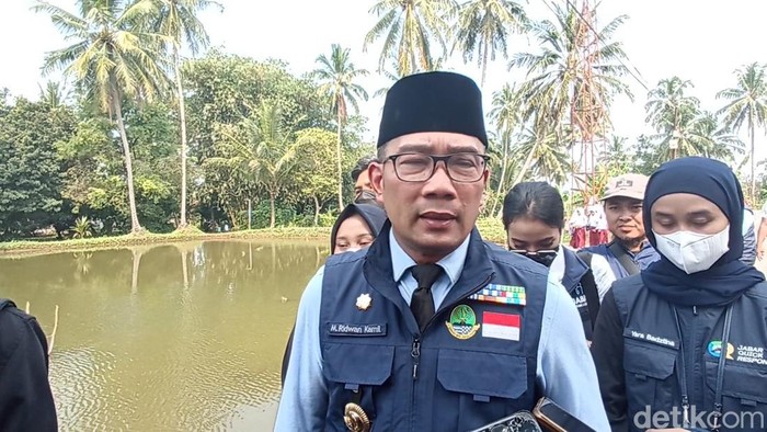Gubernur Jabar Ridwan Kamil