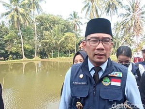 Kecelakaan Maut Bekasi Tewaskan 10 Orang, Ridwan Kamil Berduka