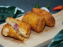 Resep Risol Mayo Smoked Beef Keju Lumer Buat Camilan Lezat